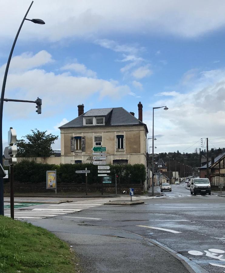 F3 La Plage - Gare - Netflix - Wifi - Parking Evreux Exterior photo